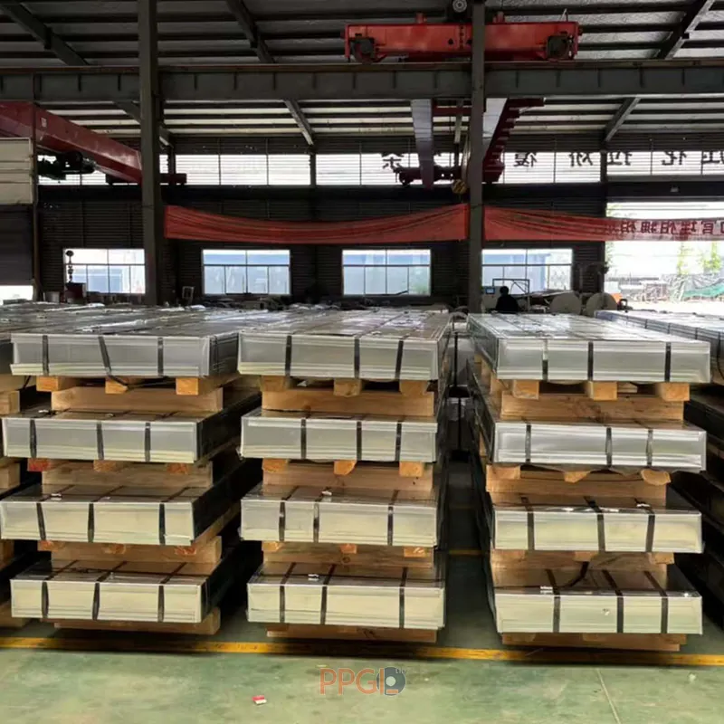 Heavy duty outer galvanized steel sheet packaging for metal roof panel bundles